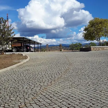 Mae D'agua بيت ضيافة *